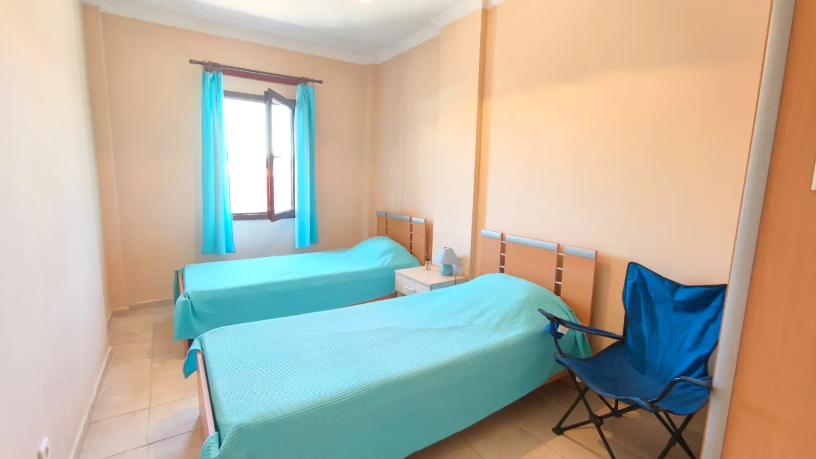 Twin room